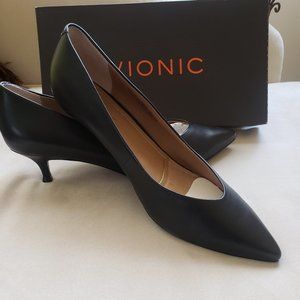 Vionic Josie kitten heel NEW